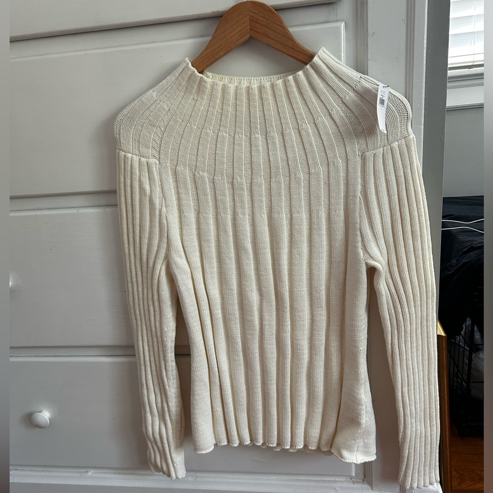 NWT Banana Republic Cream Ribbed Turtleneck Sweater